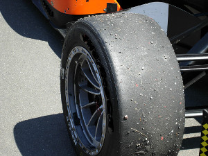 F1のタイヤは溶けるって本当 廃車買取カーネクスト