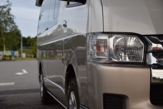 ハイエースの車検費用相場は？安く抑えるコツや注意点もご紹介