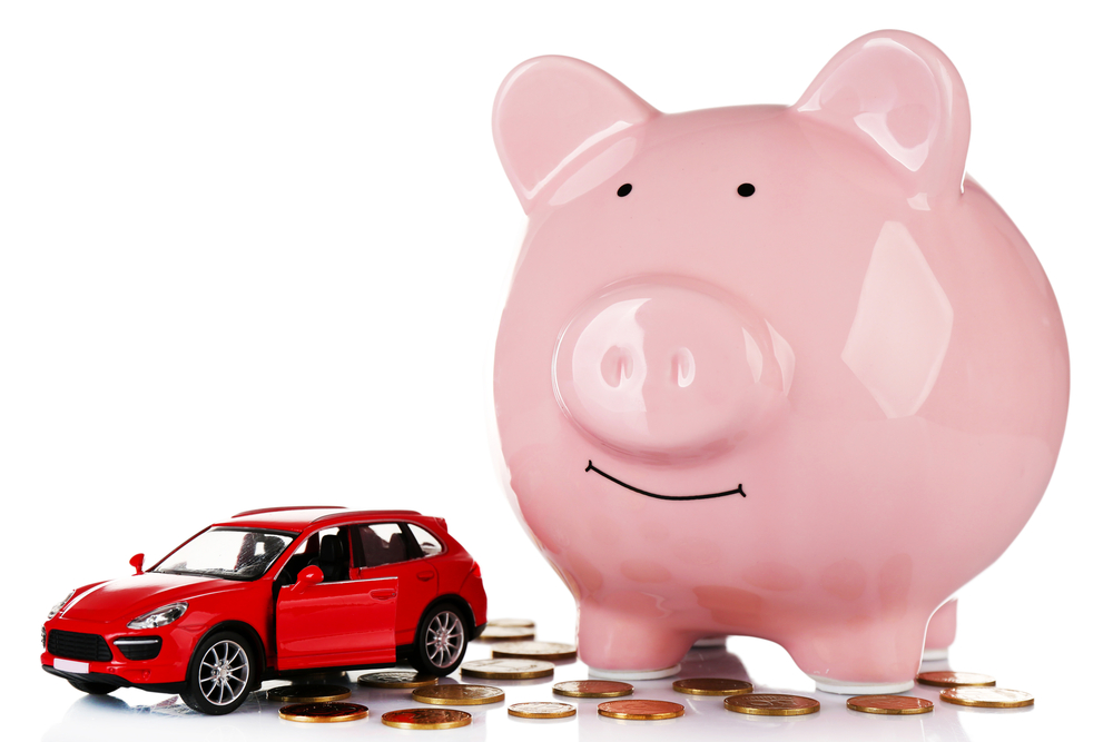【プリウスの車検費用の相場】方法別の金額と安く抑えるコツとは