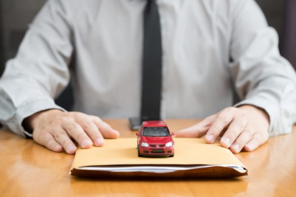スバルXVの新車購入値引き交渉術と値引きのコツをご紹介！